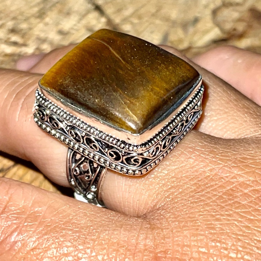 Chatoyant Golden Brown Tigereye Ring Size 8 1/4